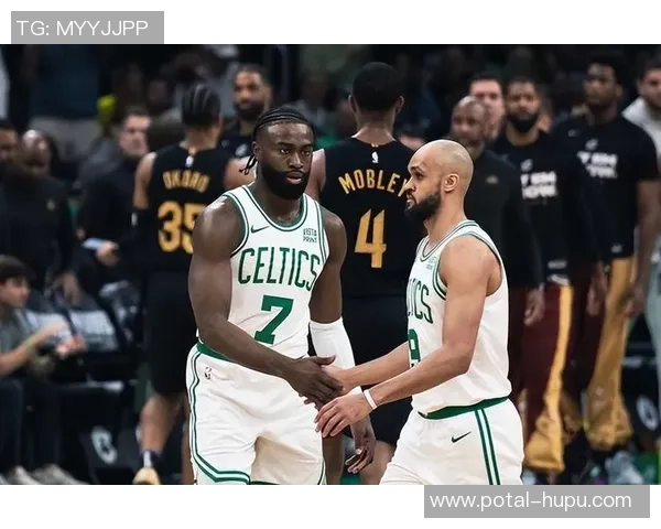 掘金与凯尔特人激战正酣NBA赛场精彩瞬间回顾与分析